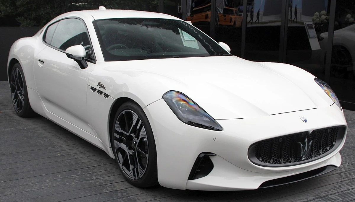 Maserati GranTurismo Folgore – modelbillede; udstyr og årgang kan variere