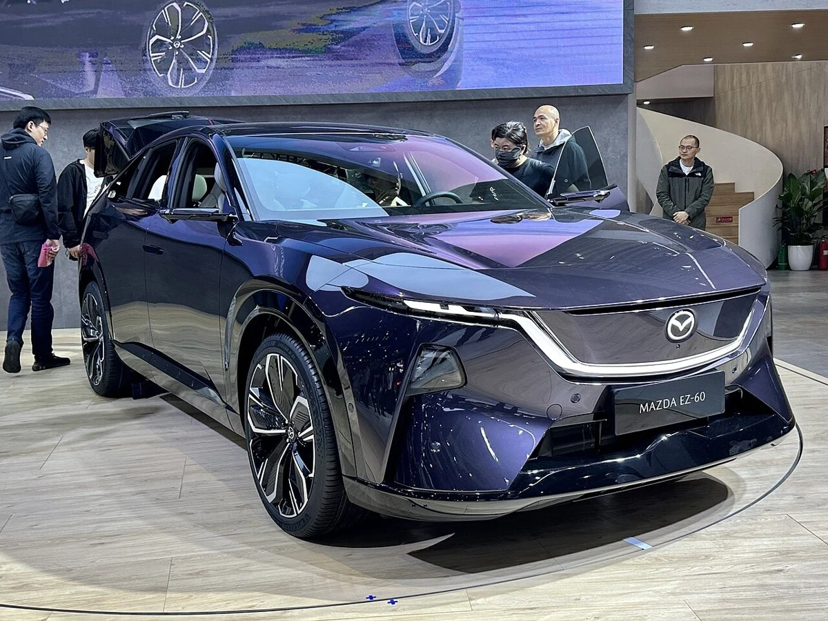 Mazda CX-6e – modelbillede; udstyr og årgang kan variere