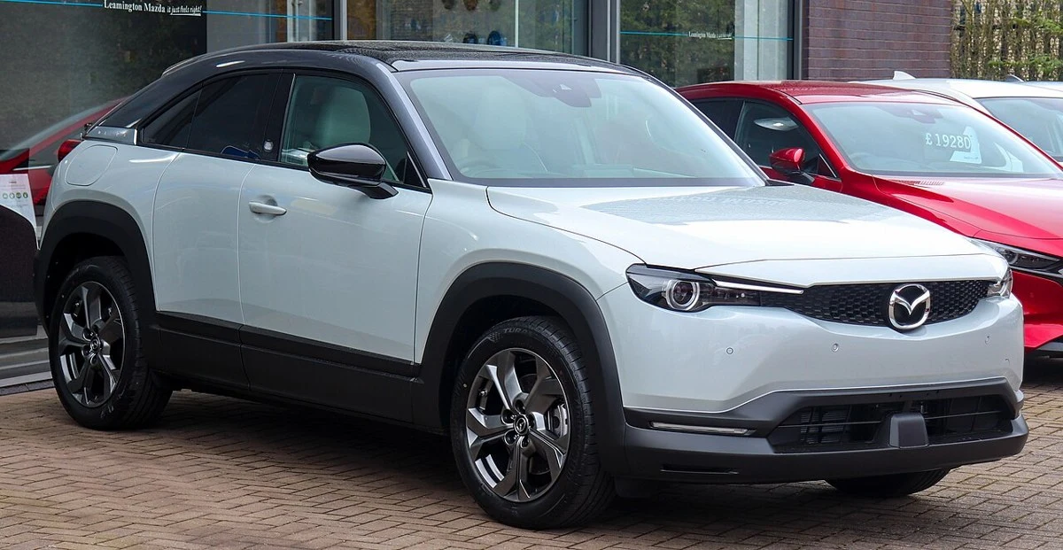 Mazda MX-30 – modelbillede; udstyr og årgang kan variere