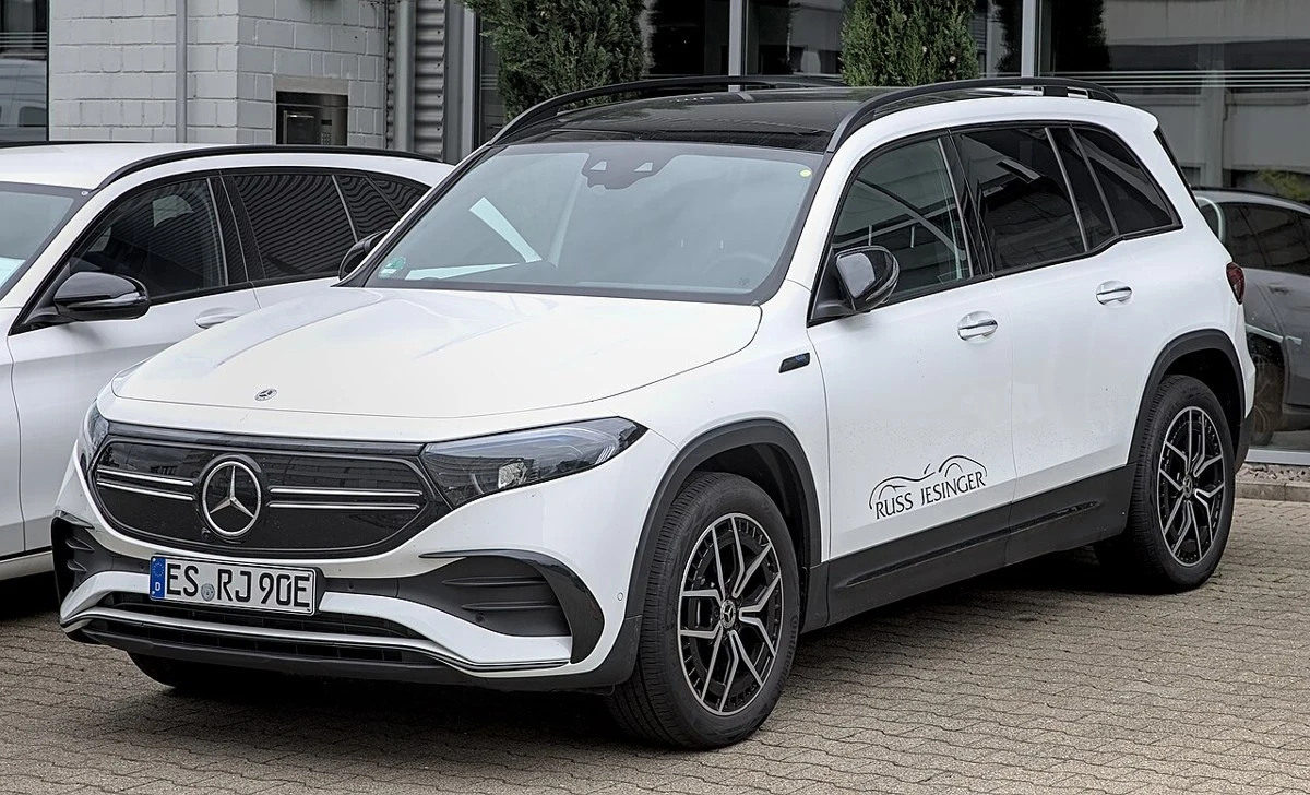 Mercedes-Benz EQB – modelbillede; udstyr og årgang kan variere