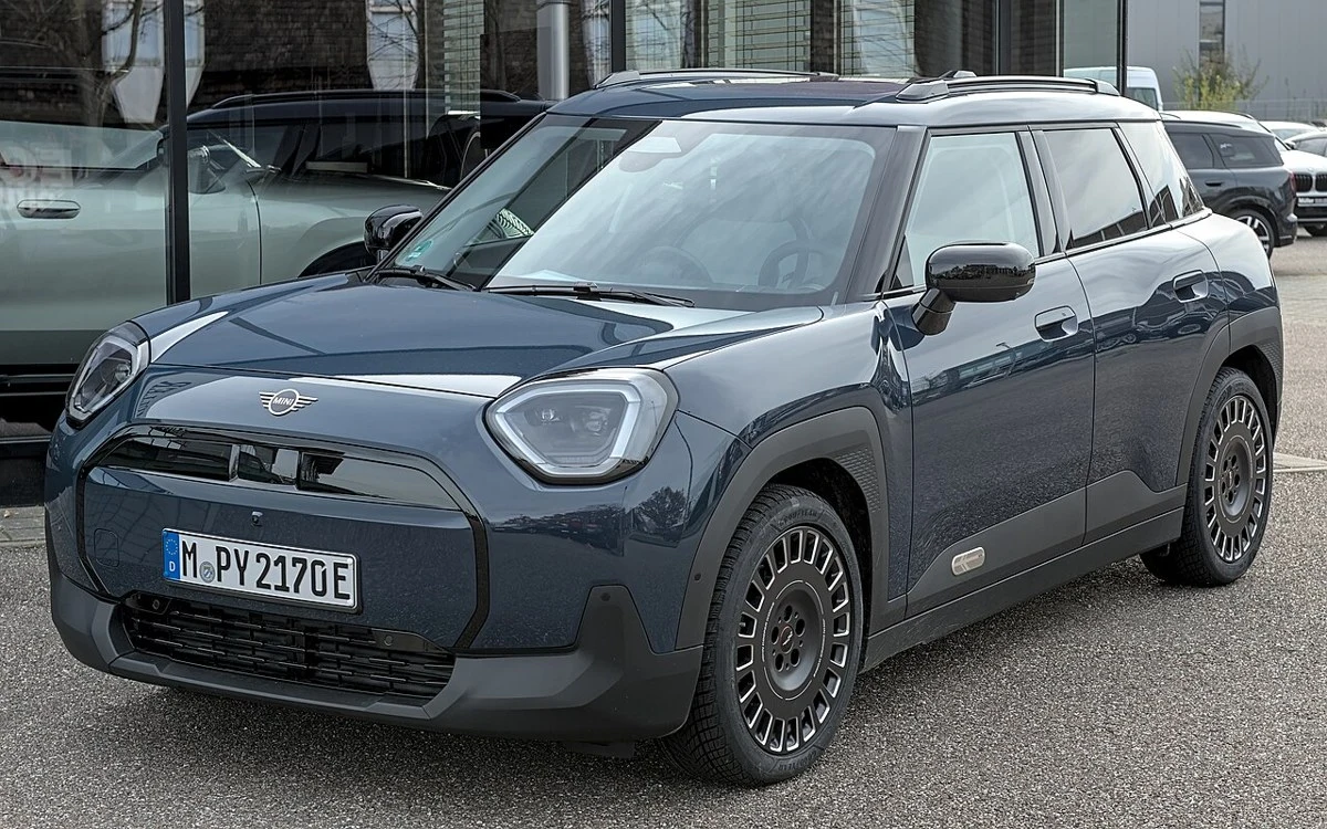 MINI Aceman – modelbillede; udstyr og årgang kan variere
