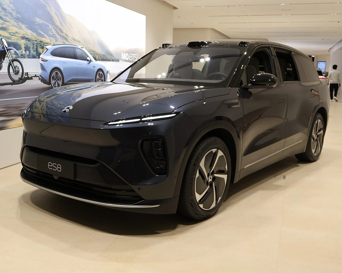 NIO EL8 – modelbillede; udstyr og årgang kan variere