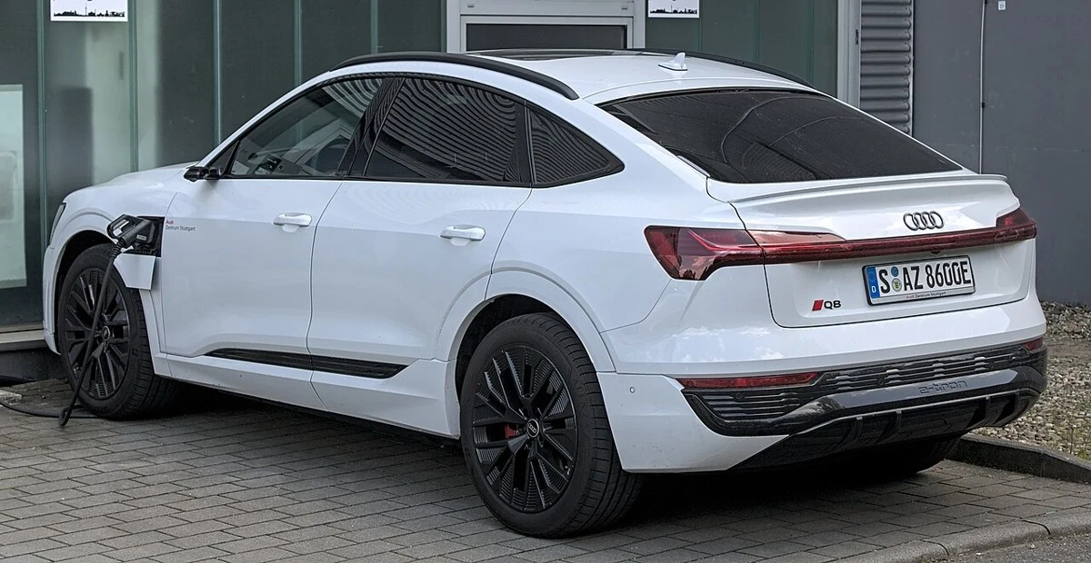 Audi Q8 Sportback e-tron – modelbillede; udstyr og årgang kan variere