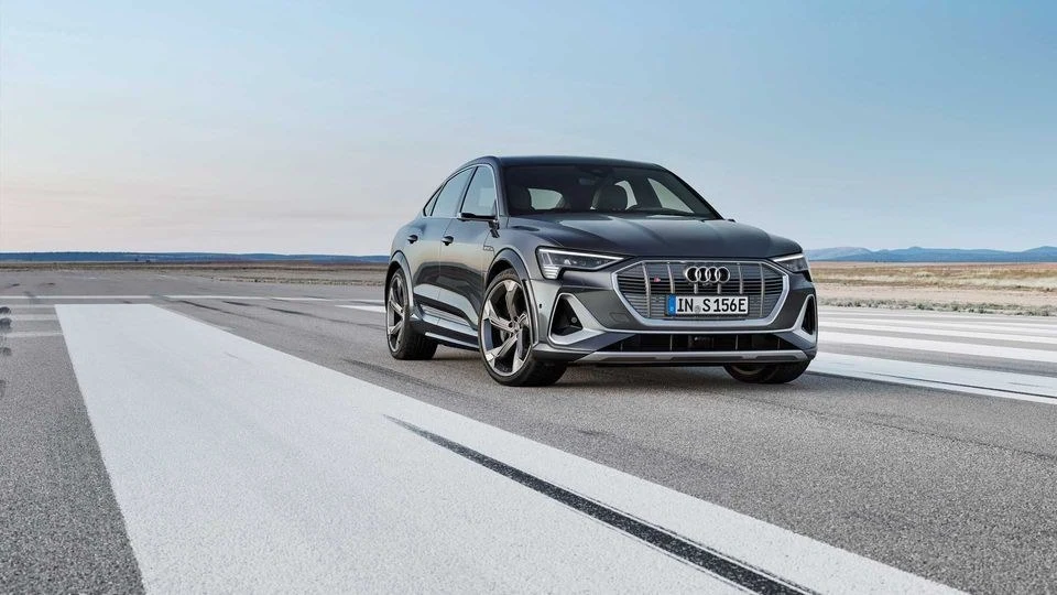 Audi e-tron S – modelbillede; udstyr og årgang kan variere