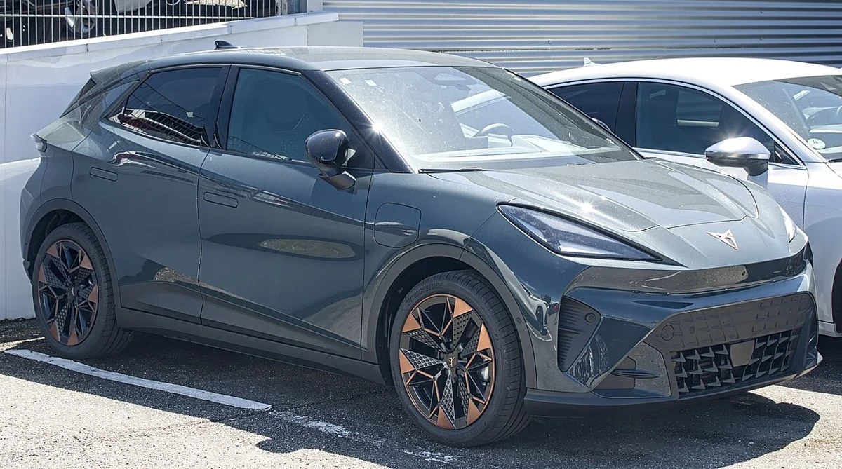 Cupra Raval – modelbillede; udstyr og årgang kan variere