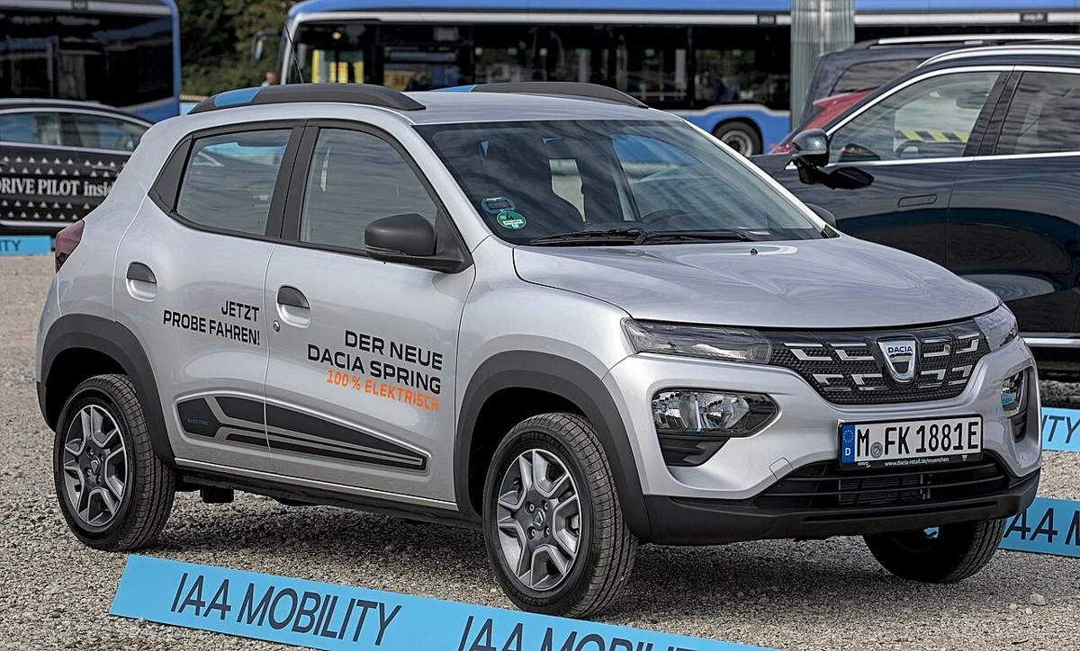 Dacia Spring – modelbillede; udstyr og årgang kan variere